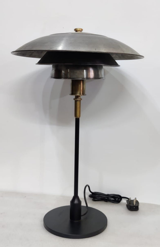 Multiple Shade Desk Lamp