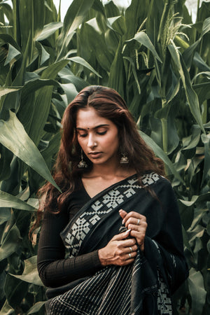 Lata Jamdani Saree - Black