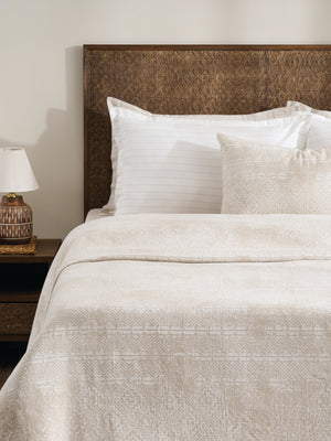 Antique Lace Birch | Cotton Bamboo | Jacquard | Bed Cover