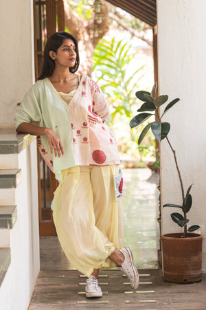 Set- Kaftan Top With Balloon Pants (Set Of 2)