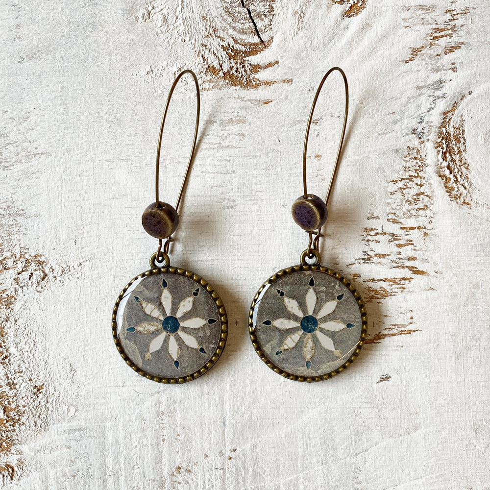 Hoop Earrings  with ceramic bead - Inalyed Floor, Orchcha