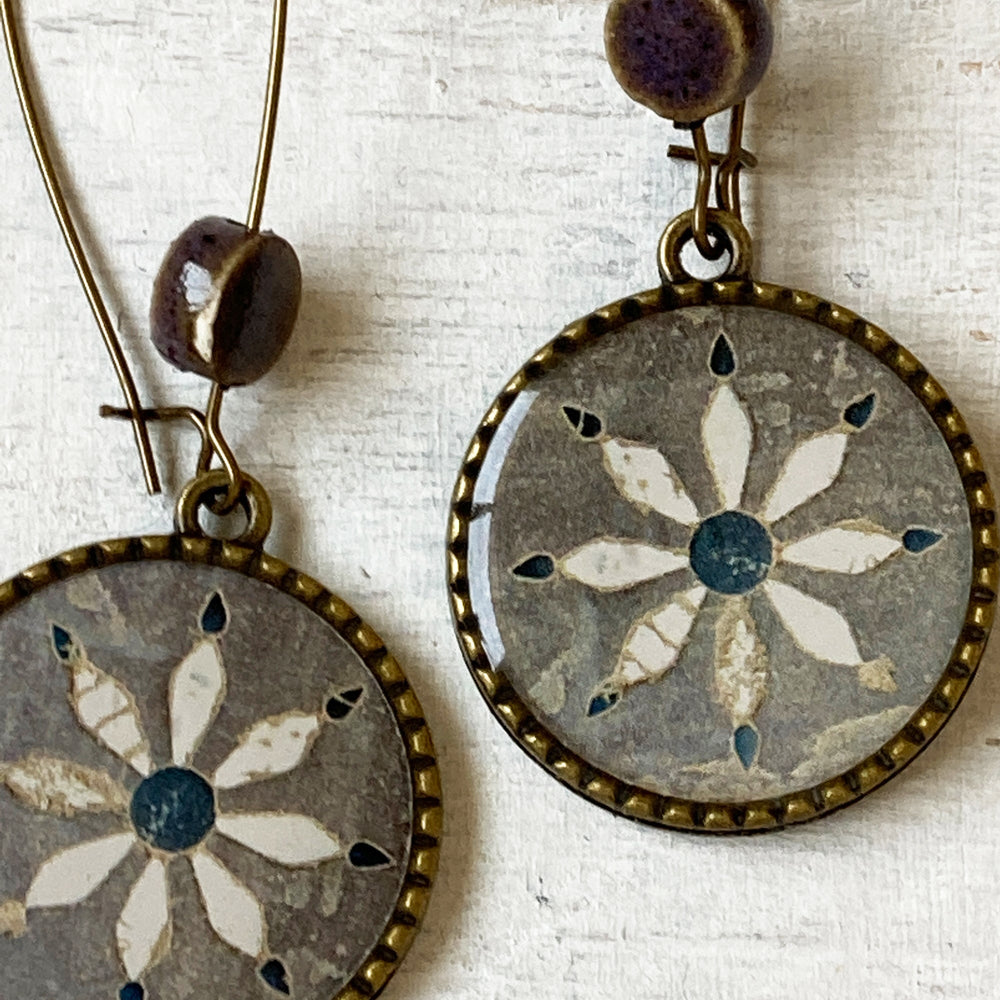 Hoop Earrings  with ceramic bead - Inalyed Floor, Orchcha