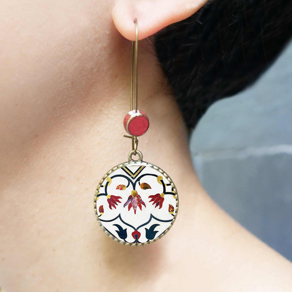 Hoop Earrings with ceramic bead - Peitra Dura, Taj Mahal, Agra