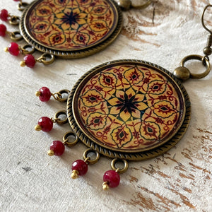 Balis with semiprecious stone - Painted Dome, Queen’s Quarters, Amer Fort, Jaipur