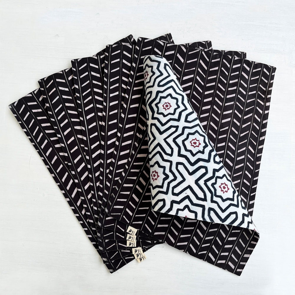 Place Mats - Mandana Black and White