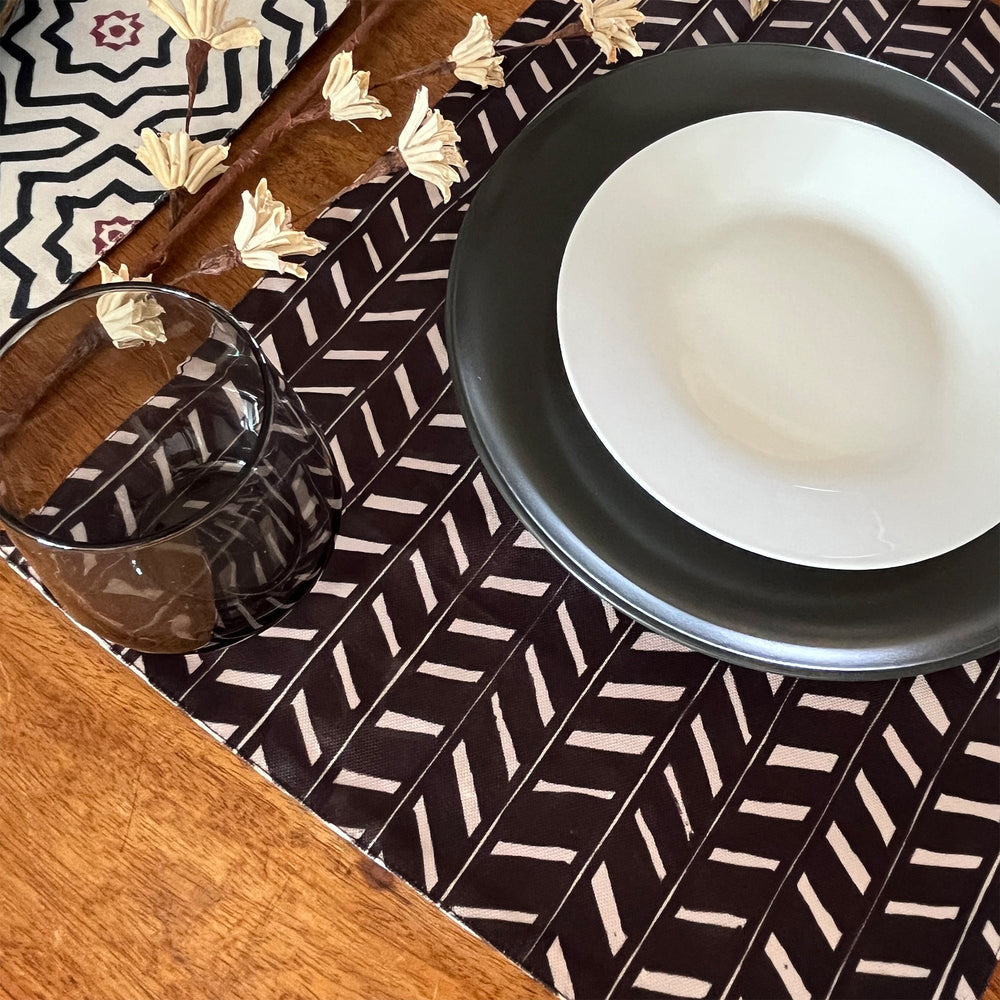 Place Mats - Mandana Black and White