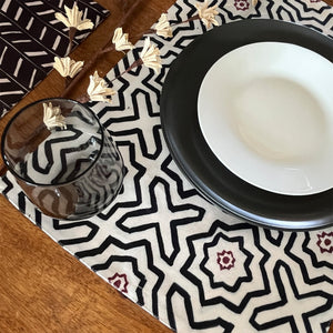 Place Mats - Mandana Black and White