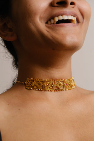 CHARKONA CHOKER