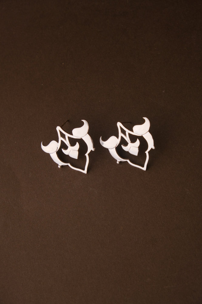 DHONU PASA EARRINGS