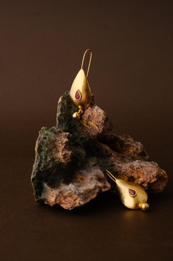 KAJALLATA DROP EARRINGS