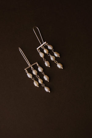 PEARL RAIN EARRINGS
