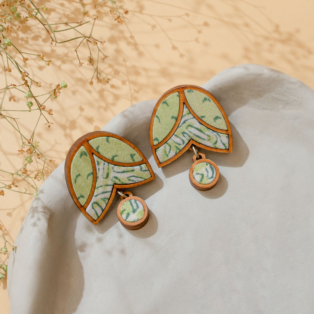 Green Bloom Repurposed Fabric and Wood Studs