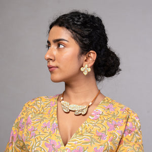 Green Bloom Leaf Motif Repurposed Fabric and Wood Necklace