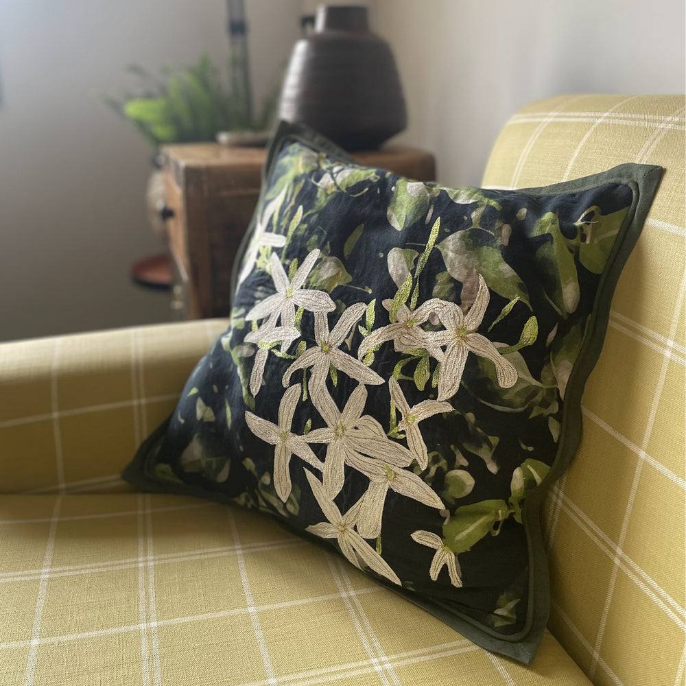 Juhi Linen Cushion Cover