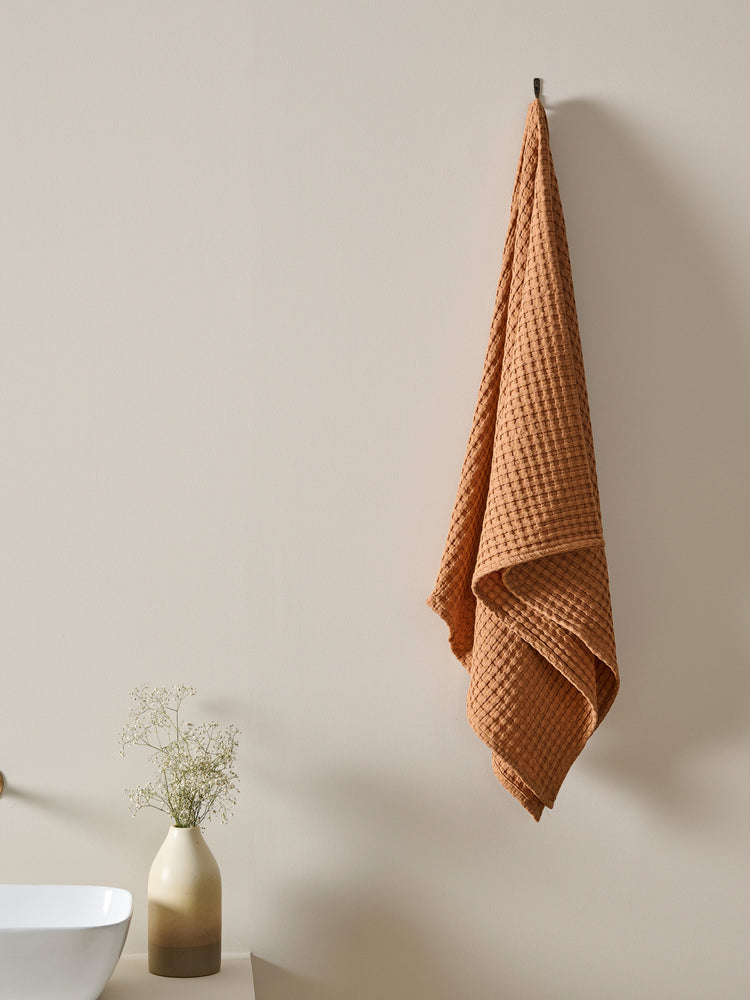 Chalk | Cotton | Waffle | Bath Towel | Salted Brick