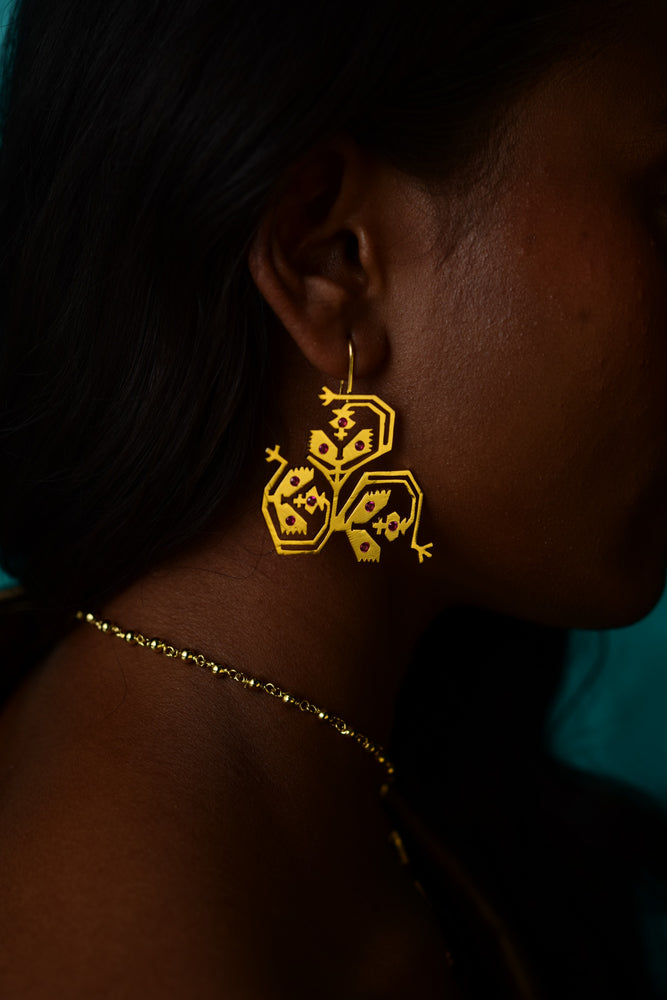 TORADAR EARRINGS