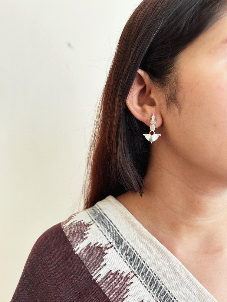 KAANTHI EARRINGS SILVER