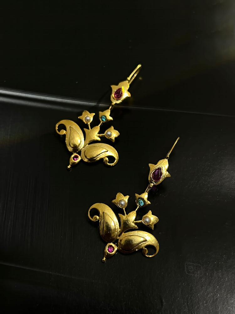 CHINTZ KALKA GOLD EARRINGS