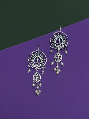 BEGAM BAHAR EARRINGS SILVER