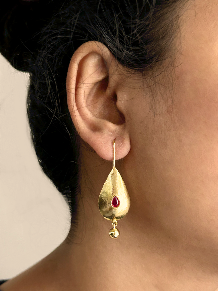 KAJALLATA DROP EARRINGS