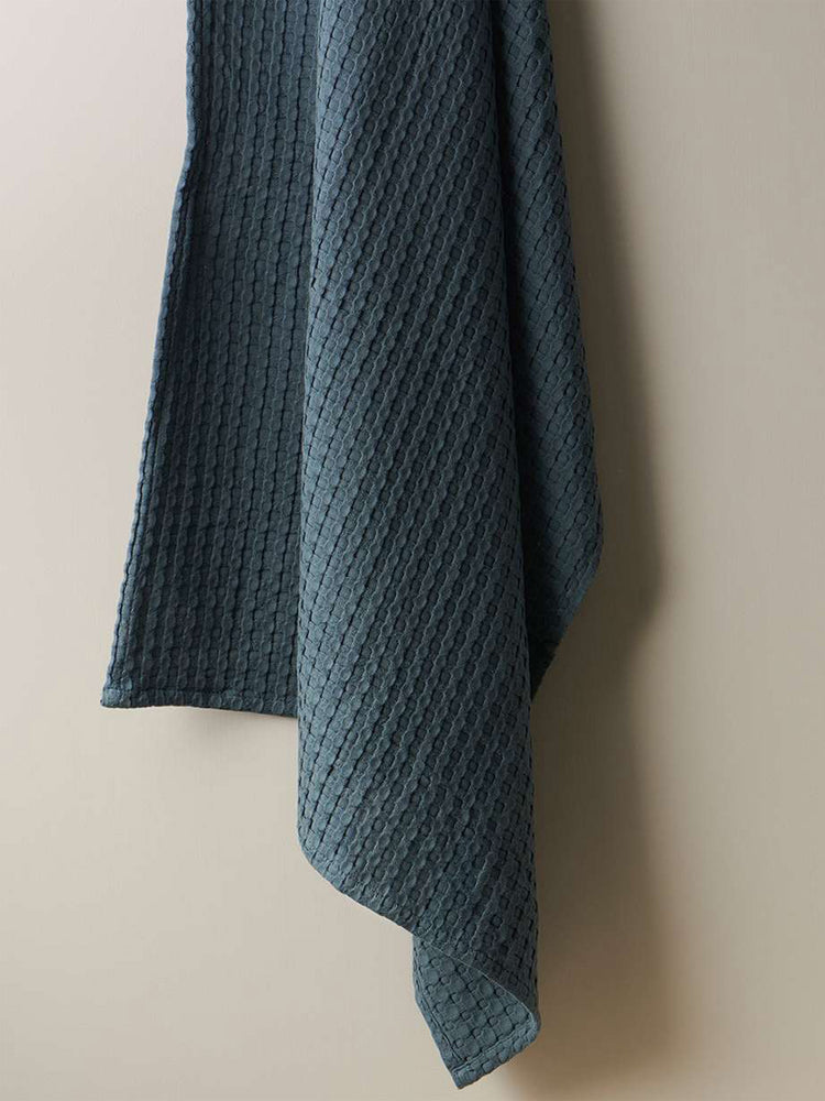 Beehive | Cotton Bamboo | Waffle | Bath Towel | Storm