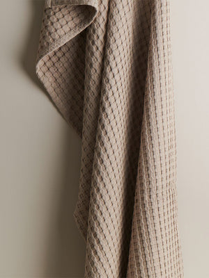 Beehive | Cotton Bamboo | Waffle | Bath Towel | Clay