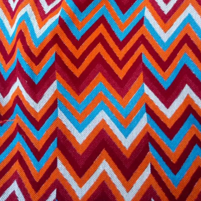 
                
                    Load image into Gallery viewer, Colourful Chevron - Woven
                
            