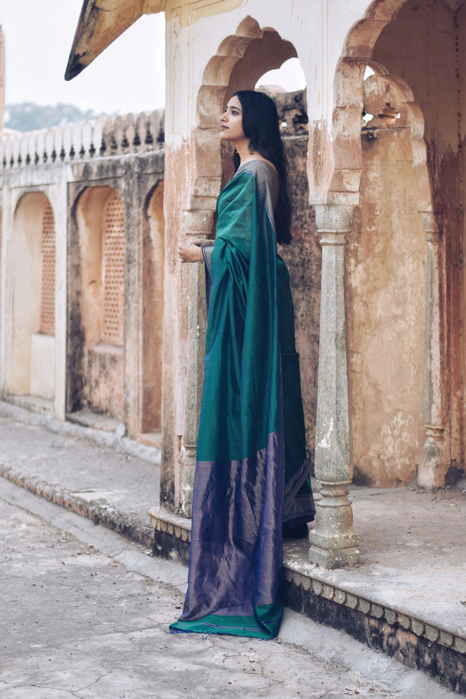 
                
                    Load image into Gallery viewer, Kaisori Chanderi Silk Cotton Saree - Green
                
            