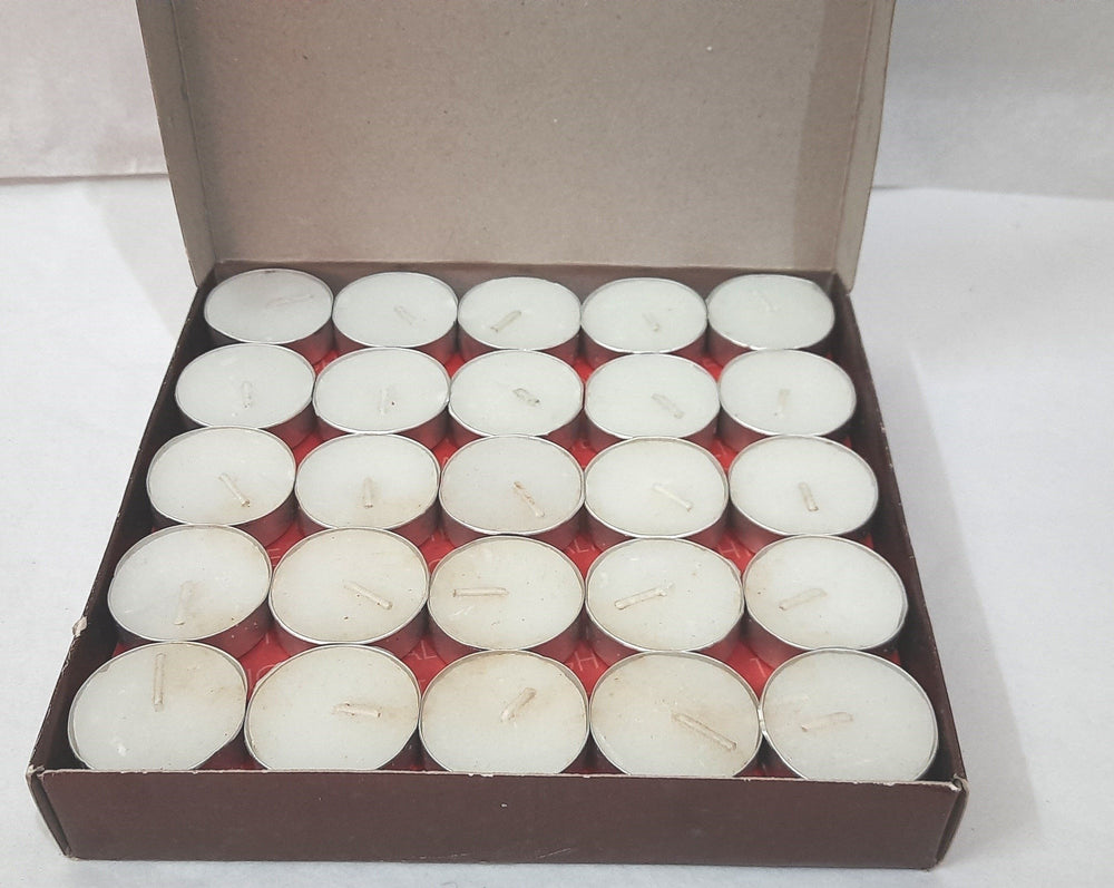 
                
                    Load image into Gallery viewer, Tealight Candles S/50
                
            