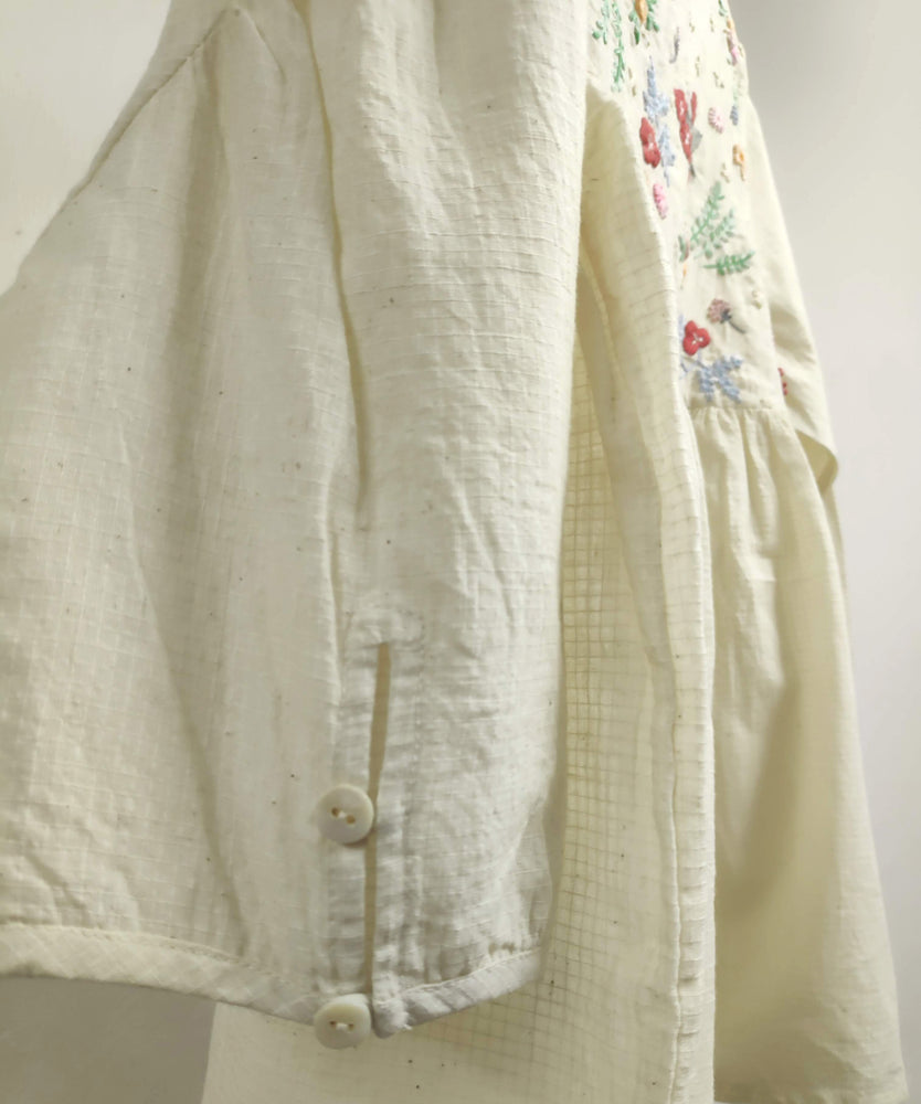 Bosonto tunic  -  hand embroidered on handwoven cotton dobby