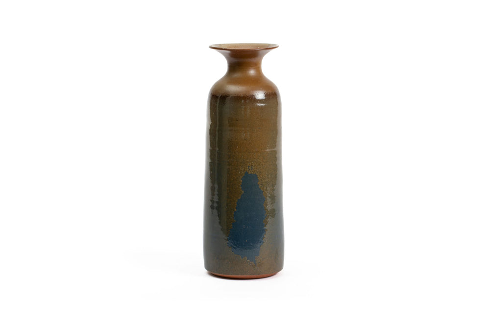
                
                    Load image into Gallery viewer, Bottle Vase
                
            