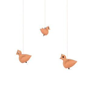 
                
                    Load image into Gallery viewer, HANGING BIRD FAMILY (SET OF 3)
                
            