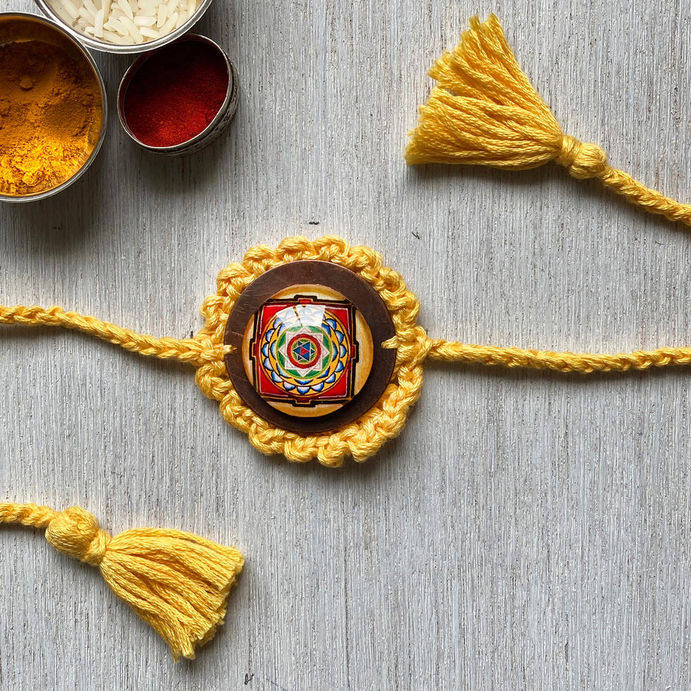 Rakhi - Mandala Crochet - Yellow