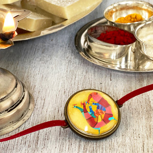 Rakhi-Gond Rooster