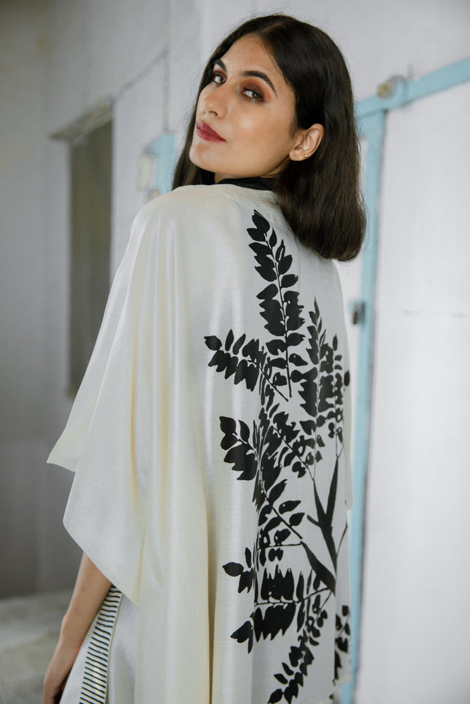 'Fallen leaves' Eri Peace Silk Kimono