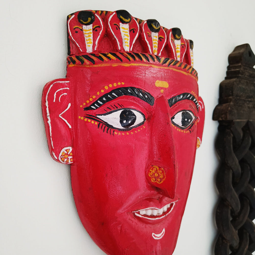 
                
                    Load image into Gallery viewer, Handcrafted Kummatikali Mask (Female version)
                
            