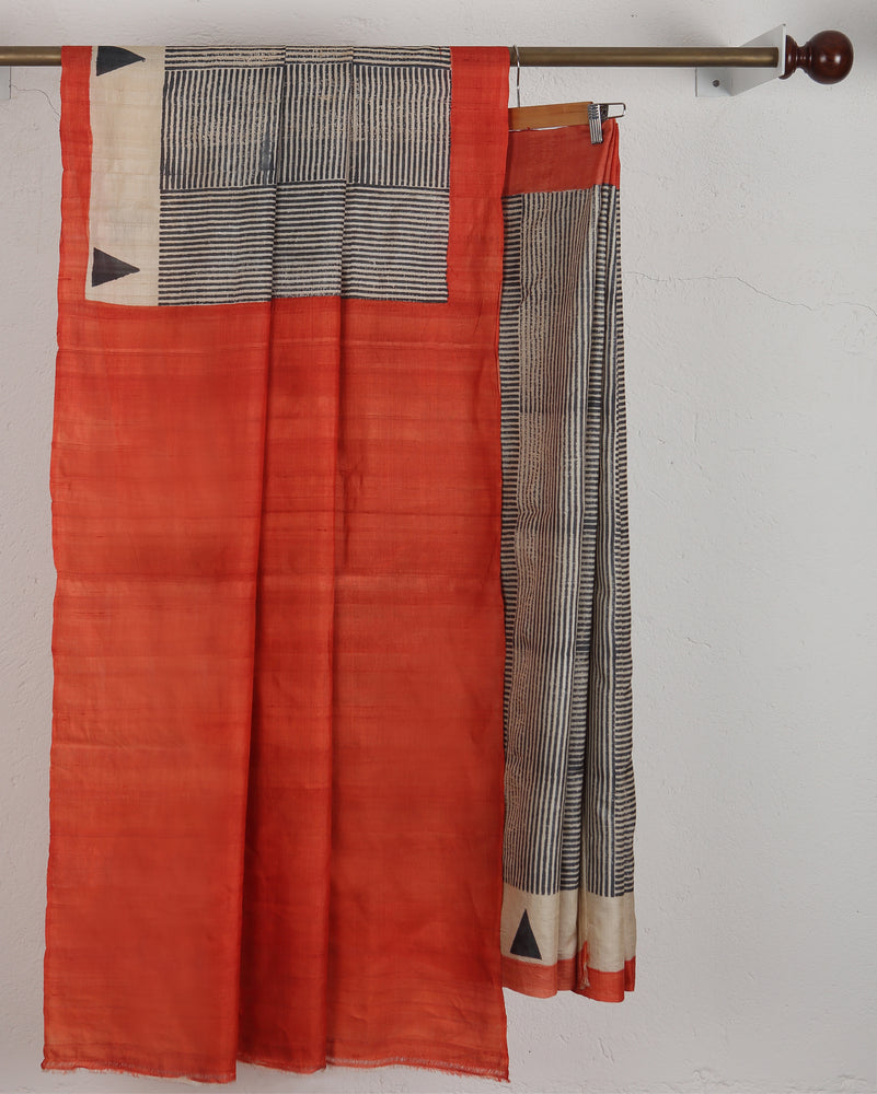 Phool Shojja Saree