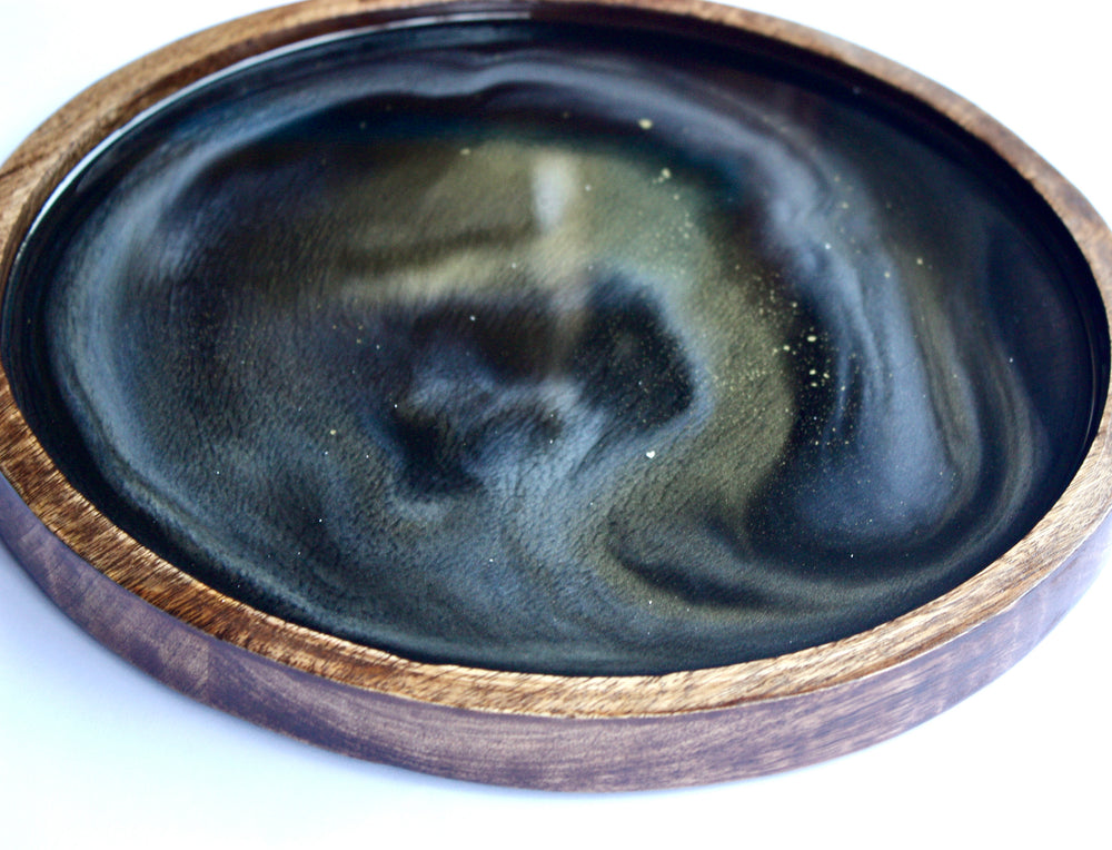 Solid Wood Round Resin Tray - Black 1
