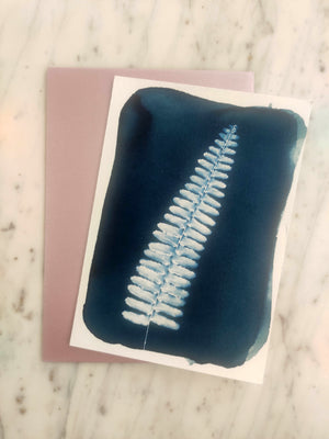 
                
                    Load image into Gallery viewer, DIY Cyanotype Greeting Card Kit
                
            