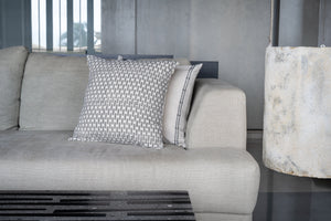 PAUSE GREY CUSHION