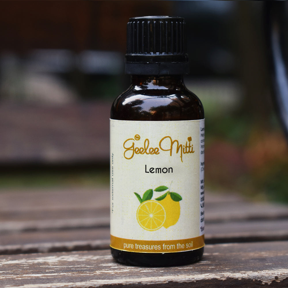 
                
                    Load image into Gallery viewer, Lemon Essential Oil 30ml
                
            